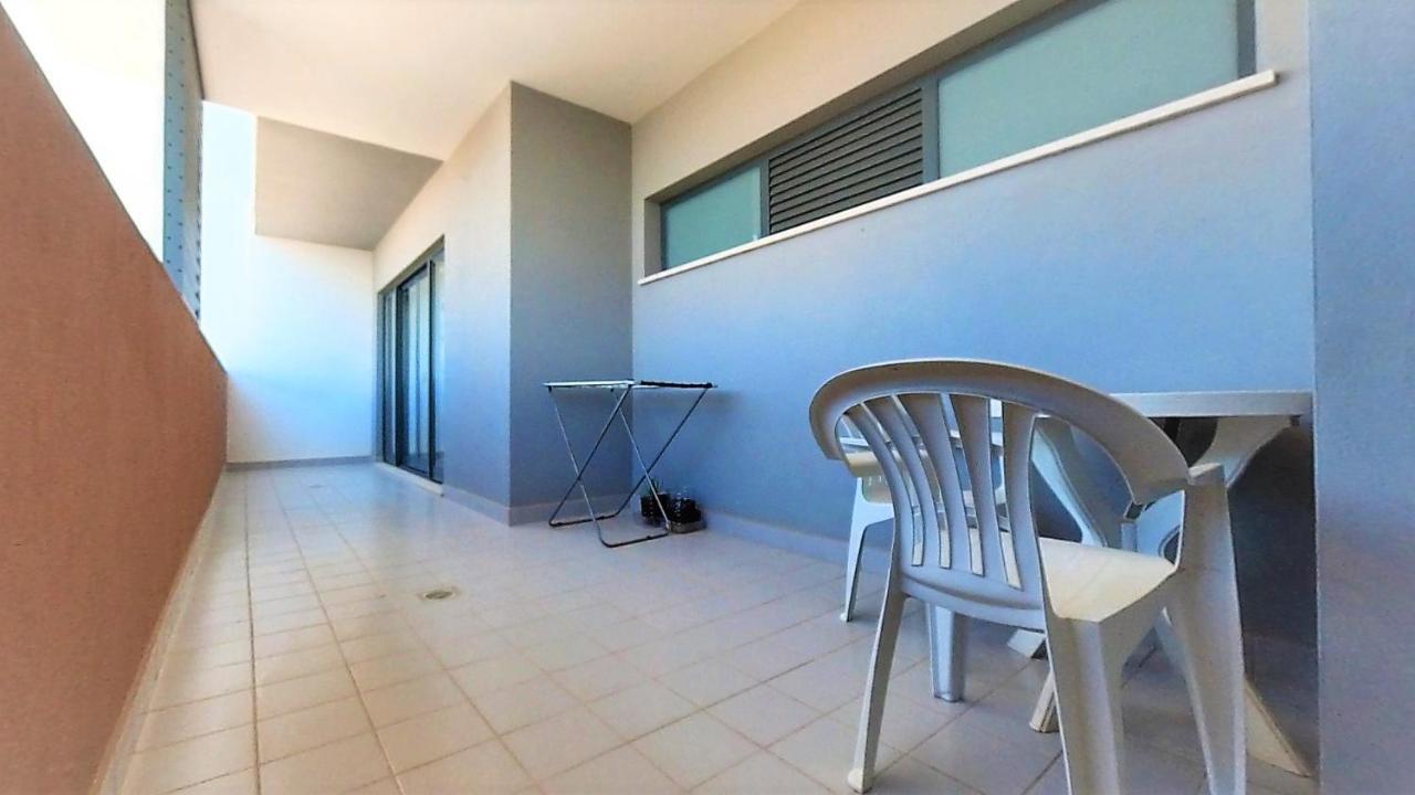 Apartamentos Turisticos Rocha Tower 4 Portimao Exterior photo