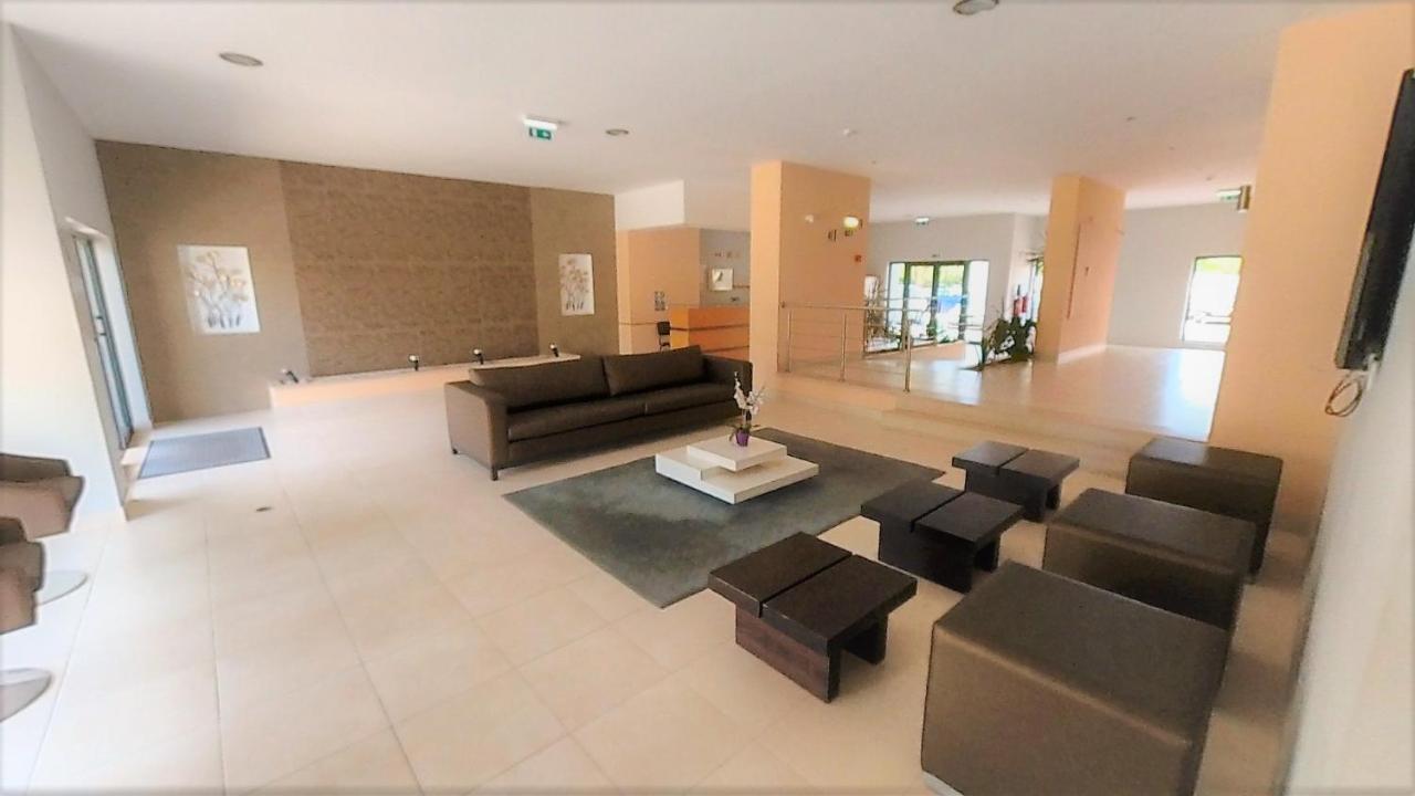 Apartamentos Turisticos Rocha Tower 4 Portimao Exterior photo