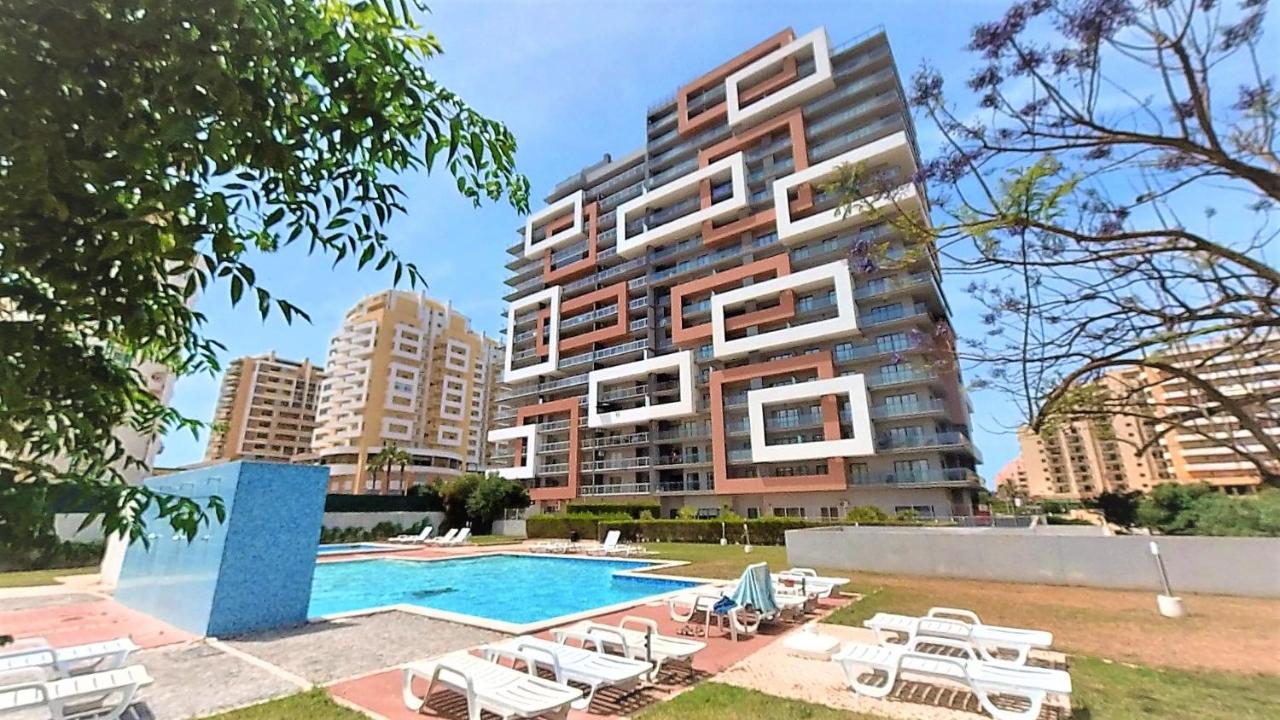 Apartamentos Turisticos Rocha Tower 4 Portimao Exterior photo