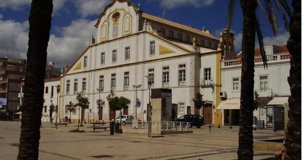 Apartamentos Turisticos Rocha Tower 4 Portimao Exterior photo